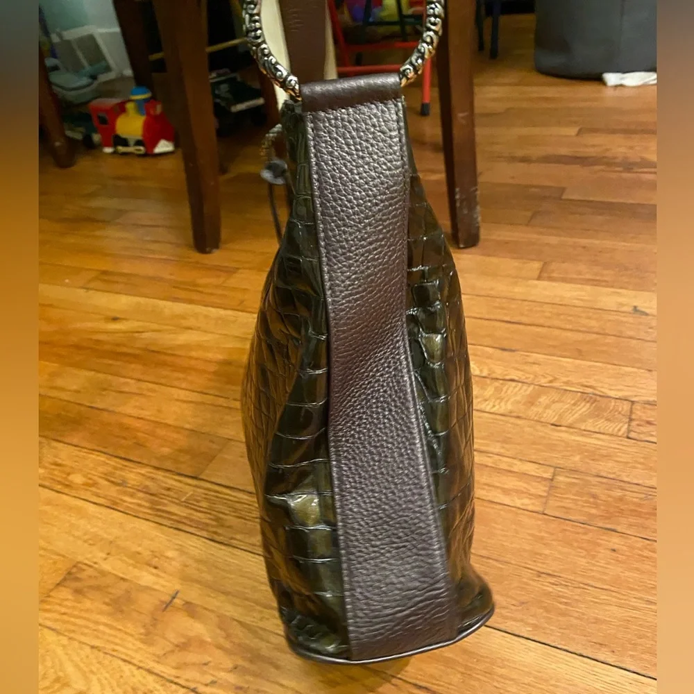 Vintage BRIGHTON Cher Green and Silver hobo shoulder bag.